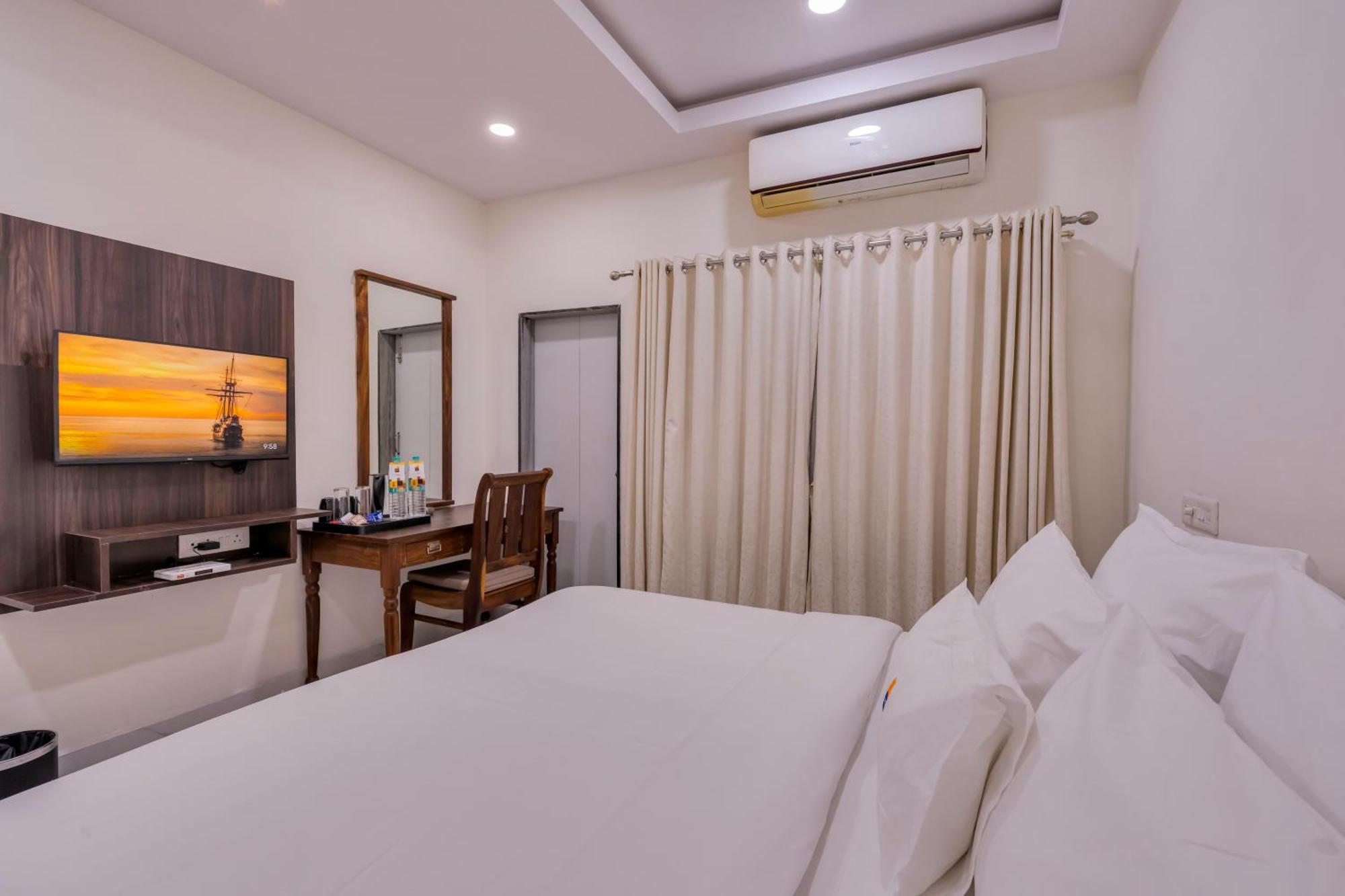 Myspace Hotel Shree Vaibhav Nagpur Esterno foto